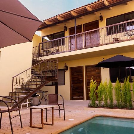 אחיחיק Seuia Departamentos Con Alberca A Pasos Del Lago מראה חיצוני תמונה
